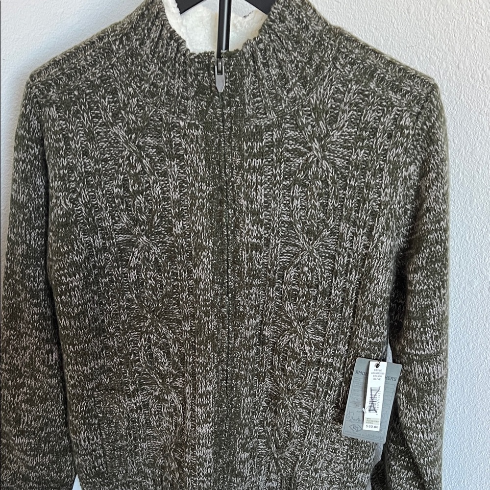Amongst Others cable knit Sherpa lined Mens Full zip Sweater NWT sz Small